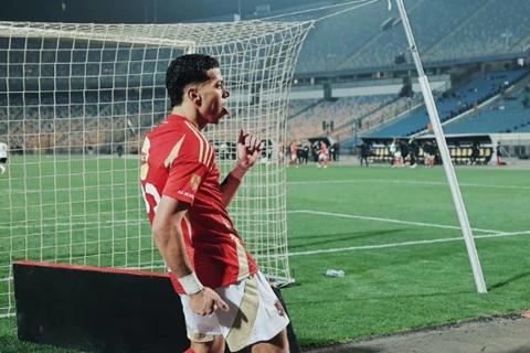 "كأنه غير جلده".. إمام عاشور رهان كولر ورجل مرحلة أزمات الأهلي (فيديو)